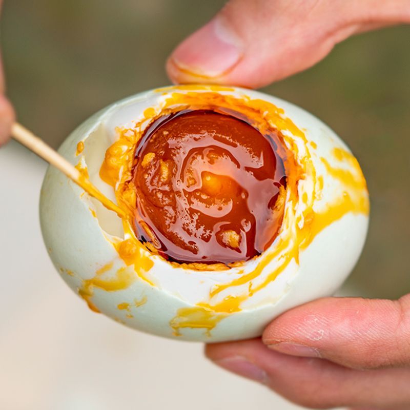 北部湾烤海鸭蛋特大号红心流油熟咸鸭蛋裸蛋广西特产批发产地直发
