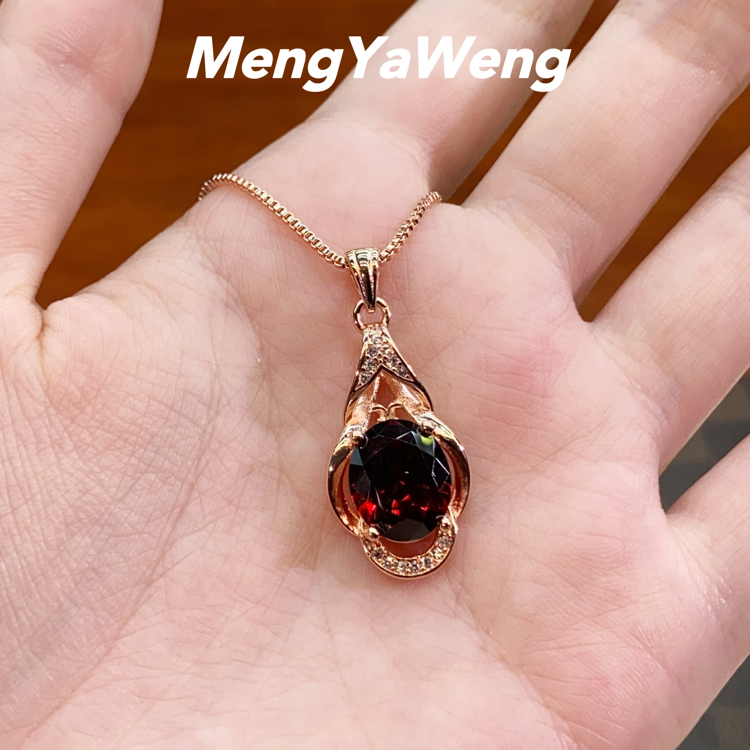 吊坠 【k3137】10X12mm石榴红鸽子蛋人工宝【浪漫】