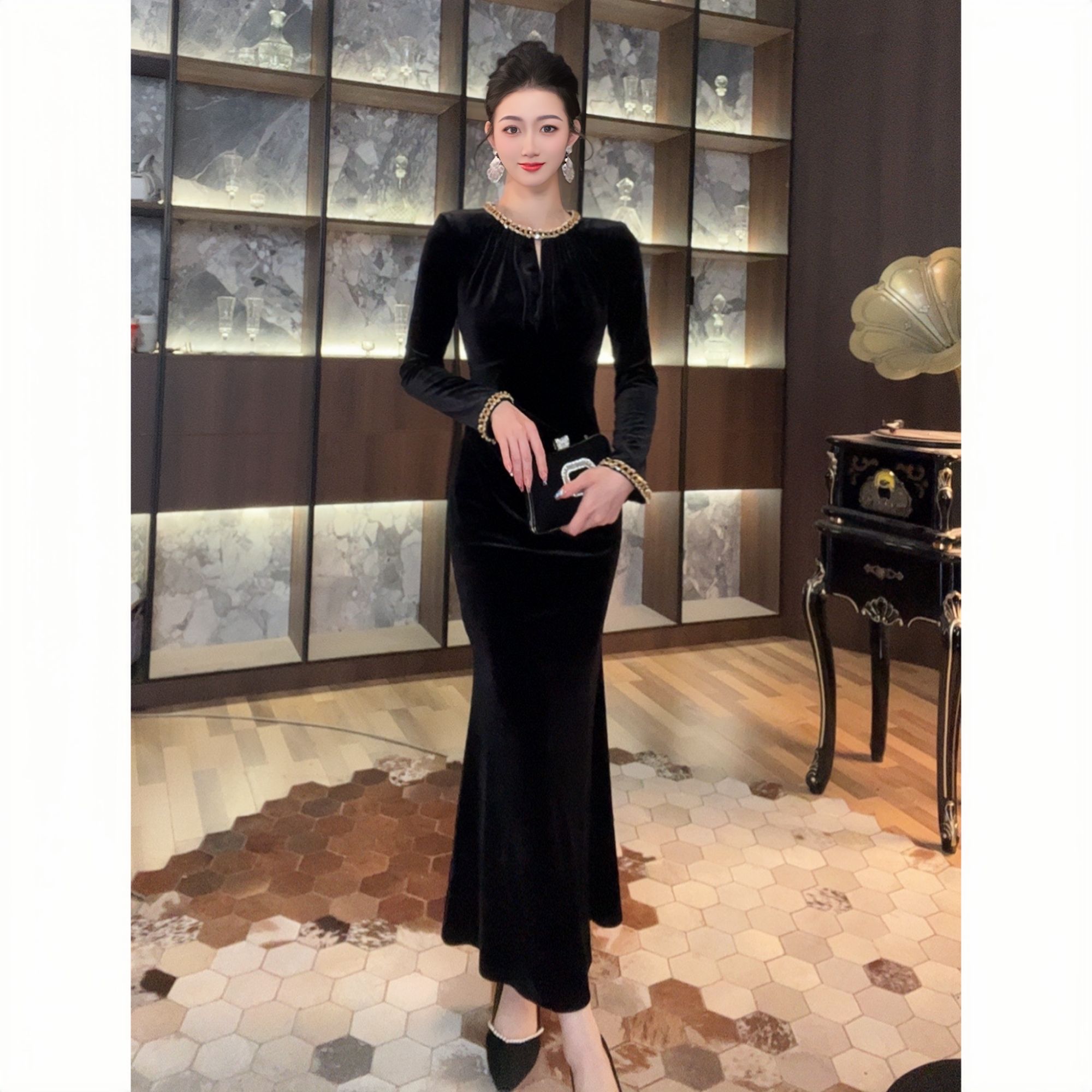 21579黑色法式长袖性感长款复古优雅显瘦气质包臀开叉修身连衣裙