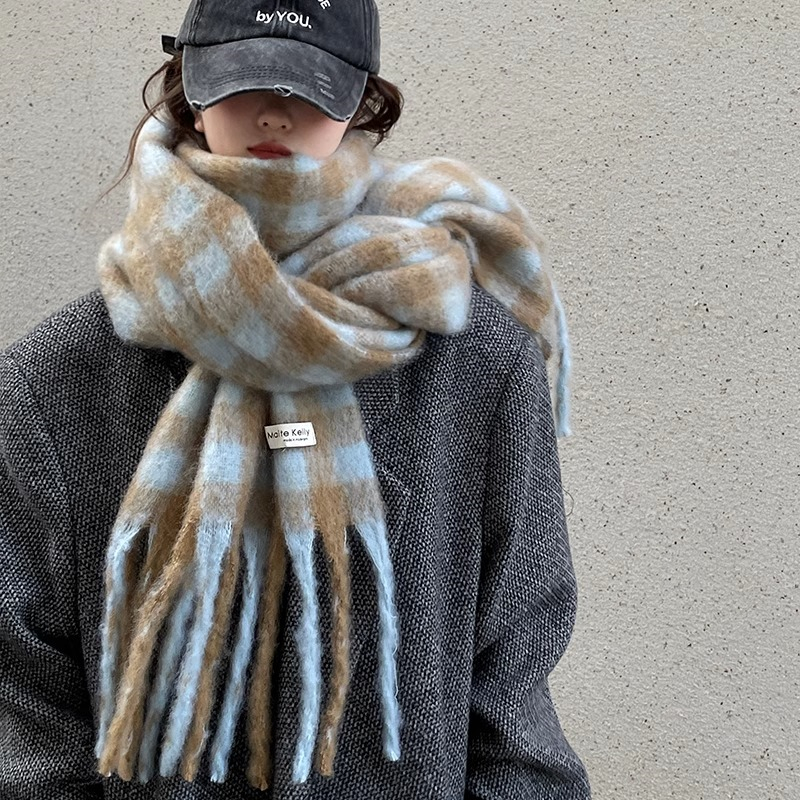 格子围巾复古冬季女2023新款百搭韩版高级感百搭披肩围脖保暖防寒