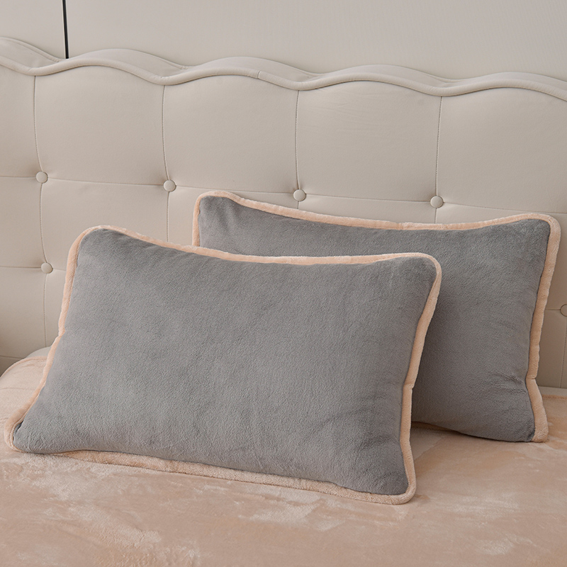 简约牛奶珊瑚绒枕套家用单人加绒枕头套48x74一对装法兰绒枕芯套