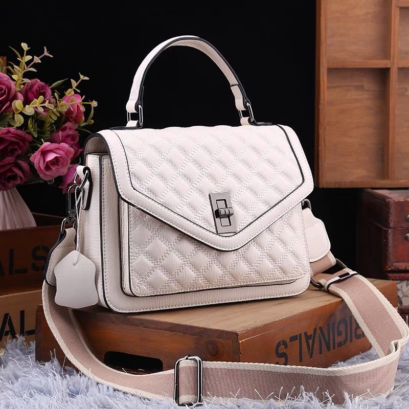 【香港正品】真皮女包新款时尚高级链条手提包斜挎包百搭轻奢女包