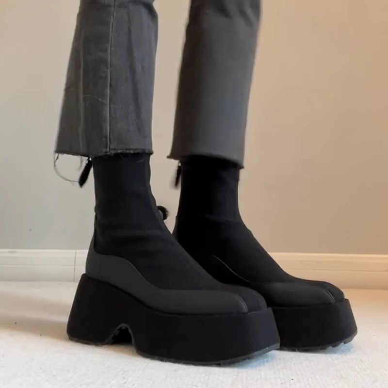 牛皮版！黑色马丁靴女小个子厚底增高拼接后拉链松糕底弹力瘦瘦靴