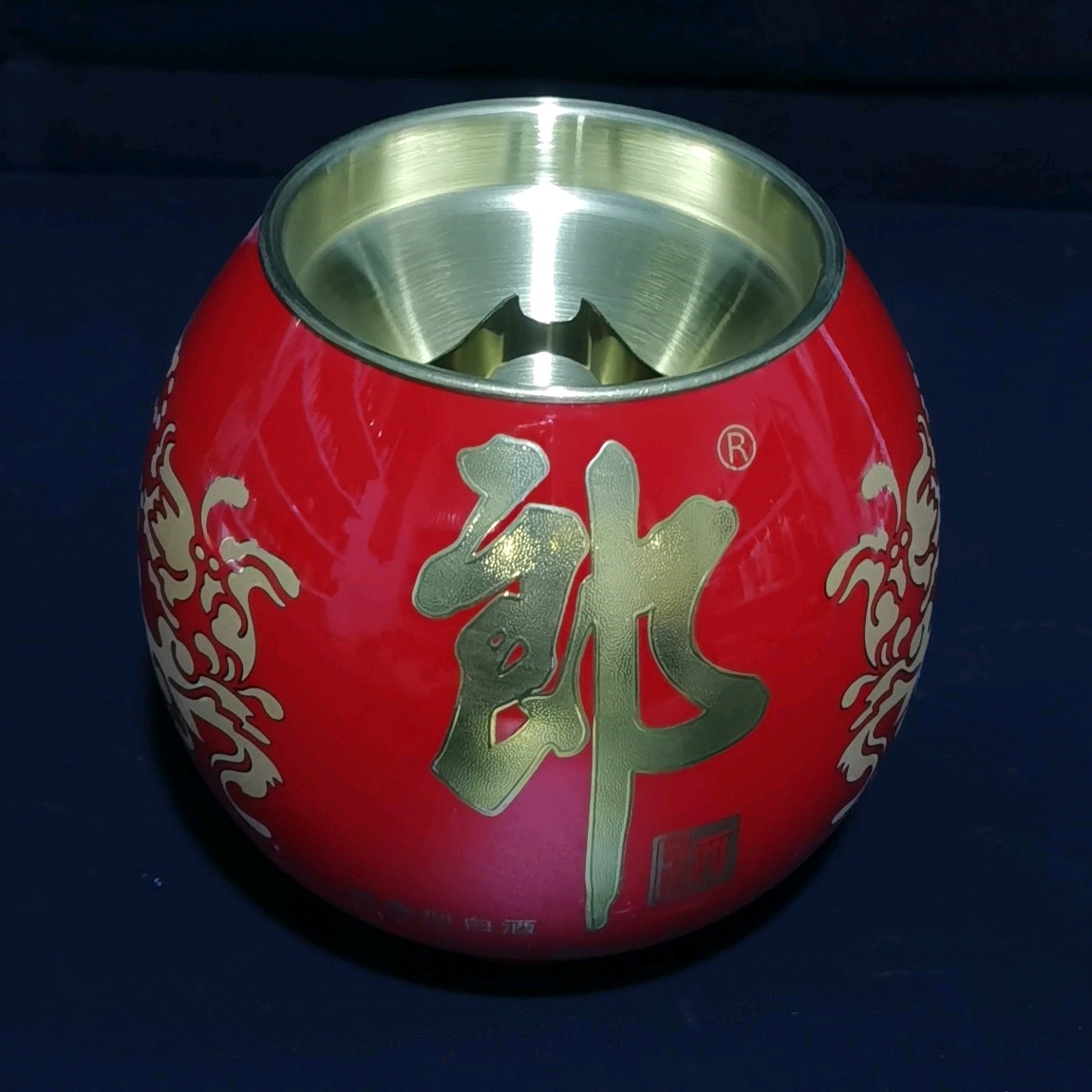 红花郎防风防灰创意烟灰缸手工切割漏斗式防飞灰茶几摆件便带盖