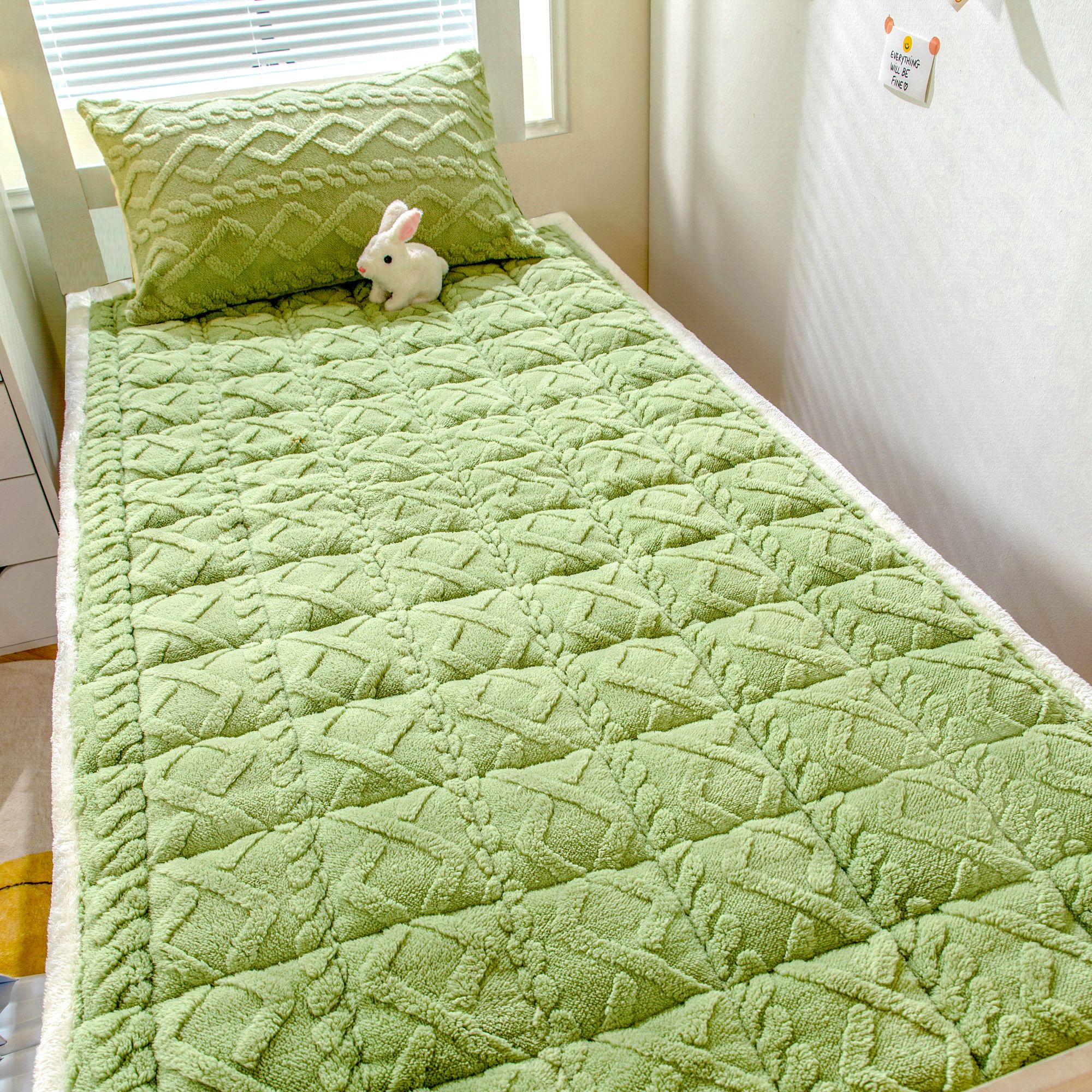 立体提花塔芙绒床垫软垫加绒加厚家用床护垫学生宿舍单人床褥垫子