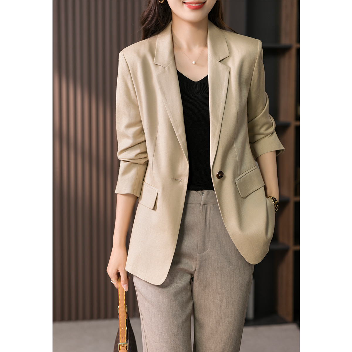 原形2025秋季新款法式小西装外套女装气质短款上衣通勤西服U89441