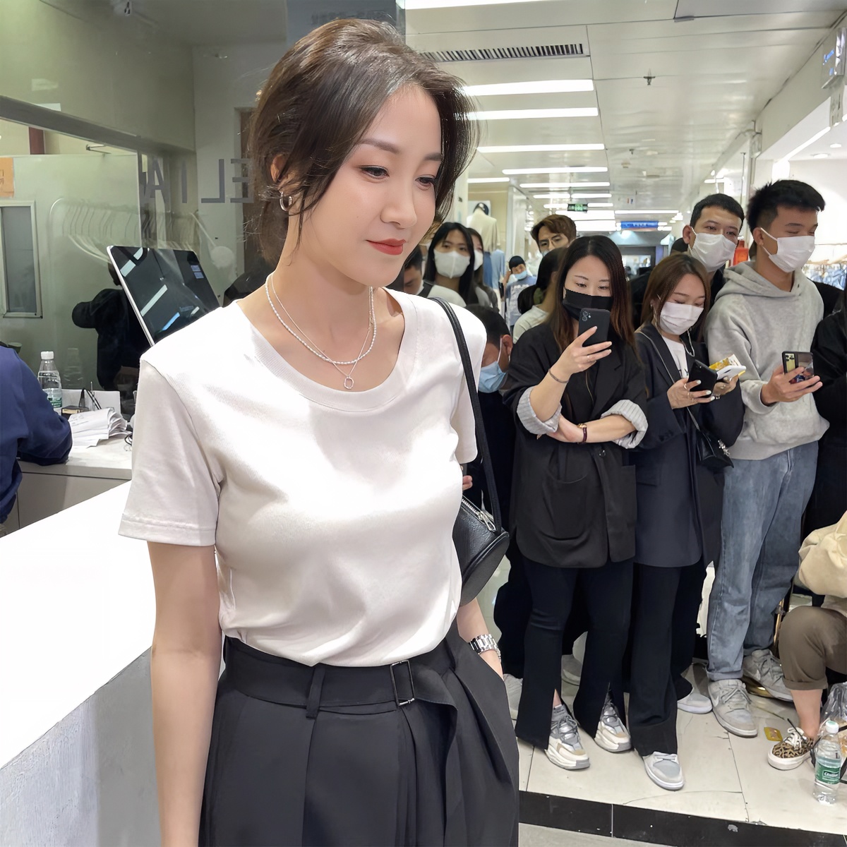 夏季新款纯色百搭显瘦T恤韩版简约白色短袖女款爆款2025新款7309