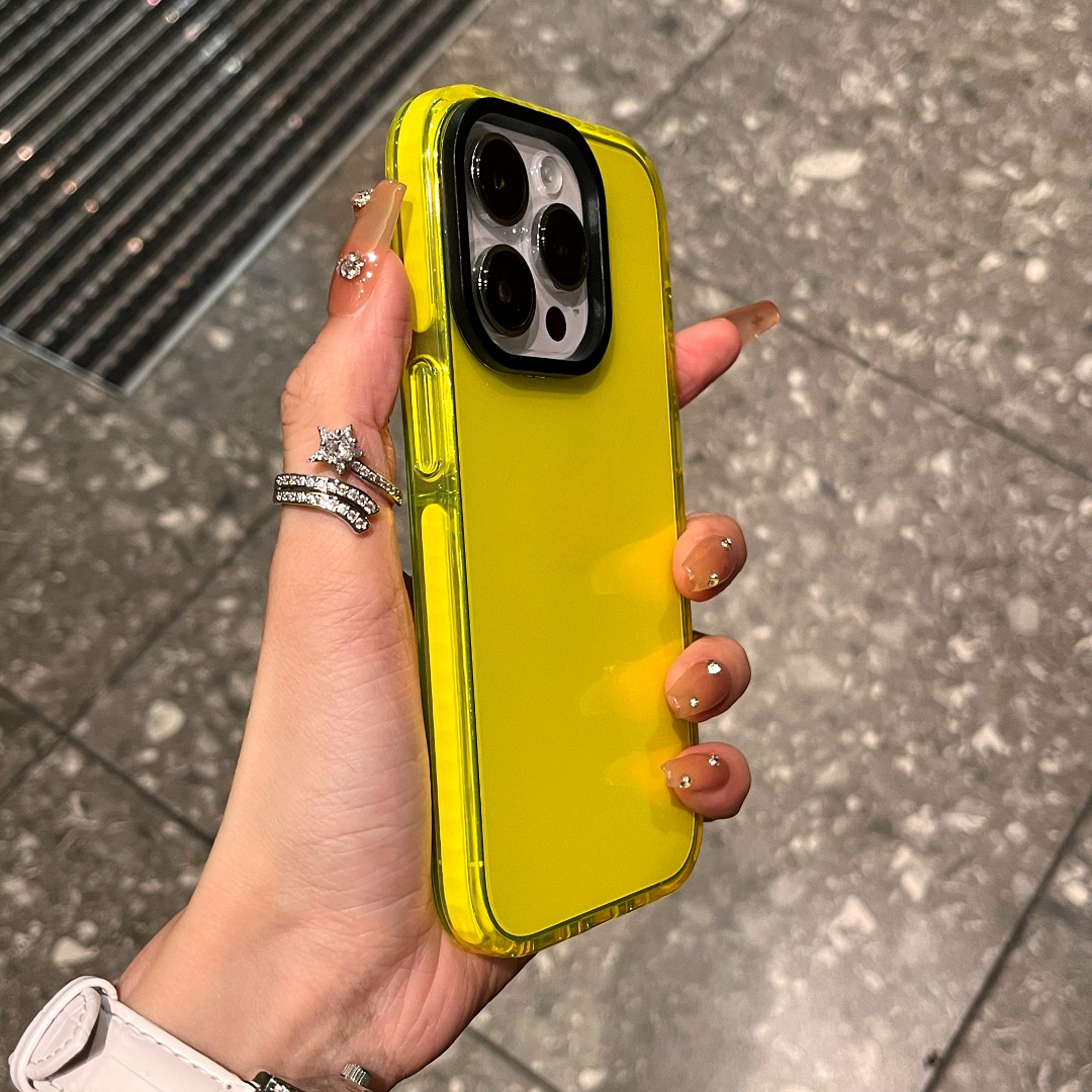 FEIHUSHENG/飞虎胜简约透明适用iPhone15promax苹果14/13手机壳16