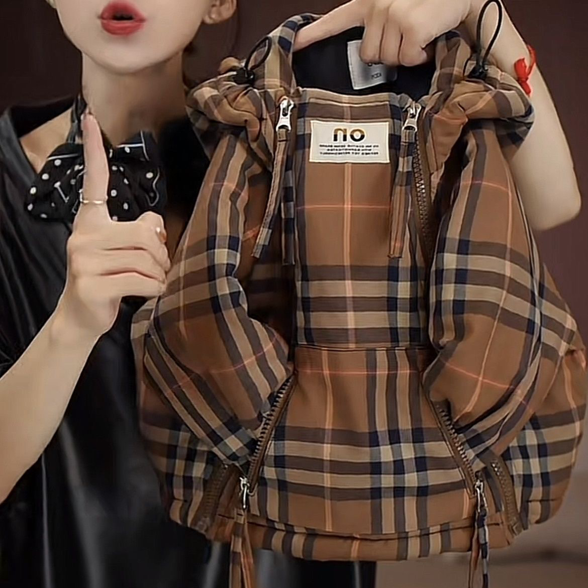 儿童夹棉加厚外套2025新款宽松连帽上衣男女宝中小童冬季夹棉外套