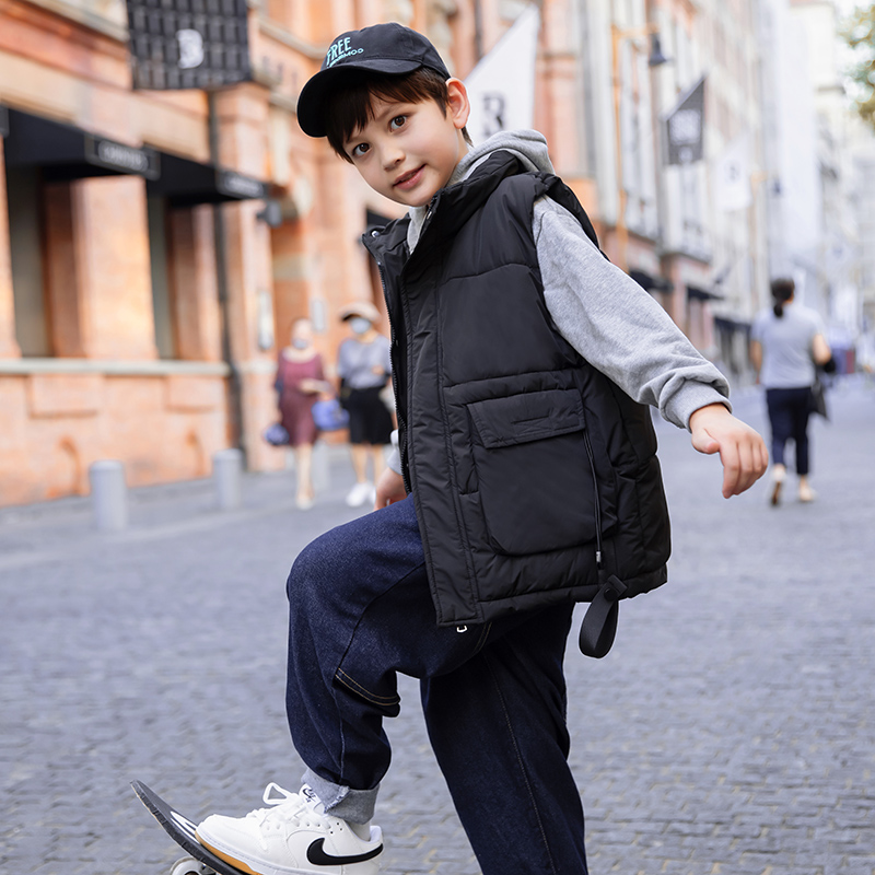 巴拉芝麻儿童马甲2025新款男童背心中大童棉坎肩韩版外穿秋冬