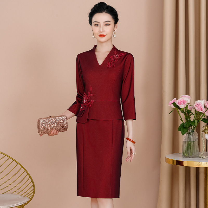 喜婆婆喜妈妈新款显瘦假两件气质优雅秋季2025中老妈妈礼服裙6306
