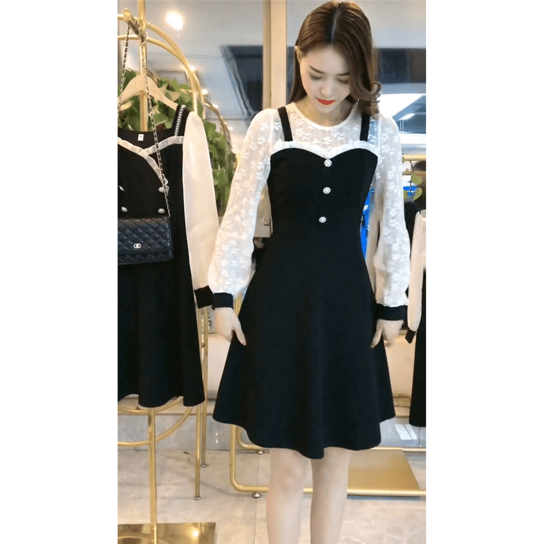 女装连衣裙女2025春季新款收腰显瘦气质小黑裙时尚蕾丝拼接打底裙