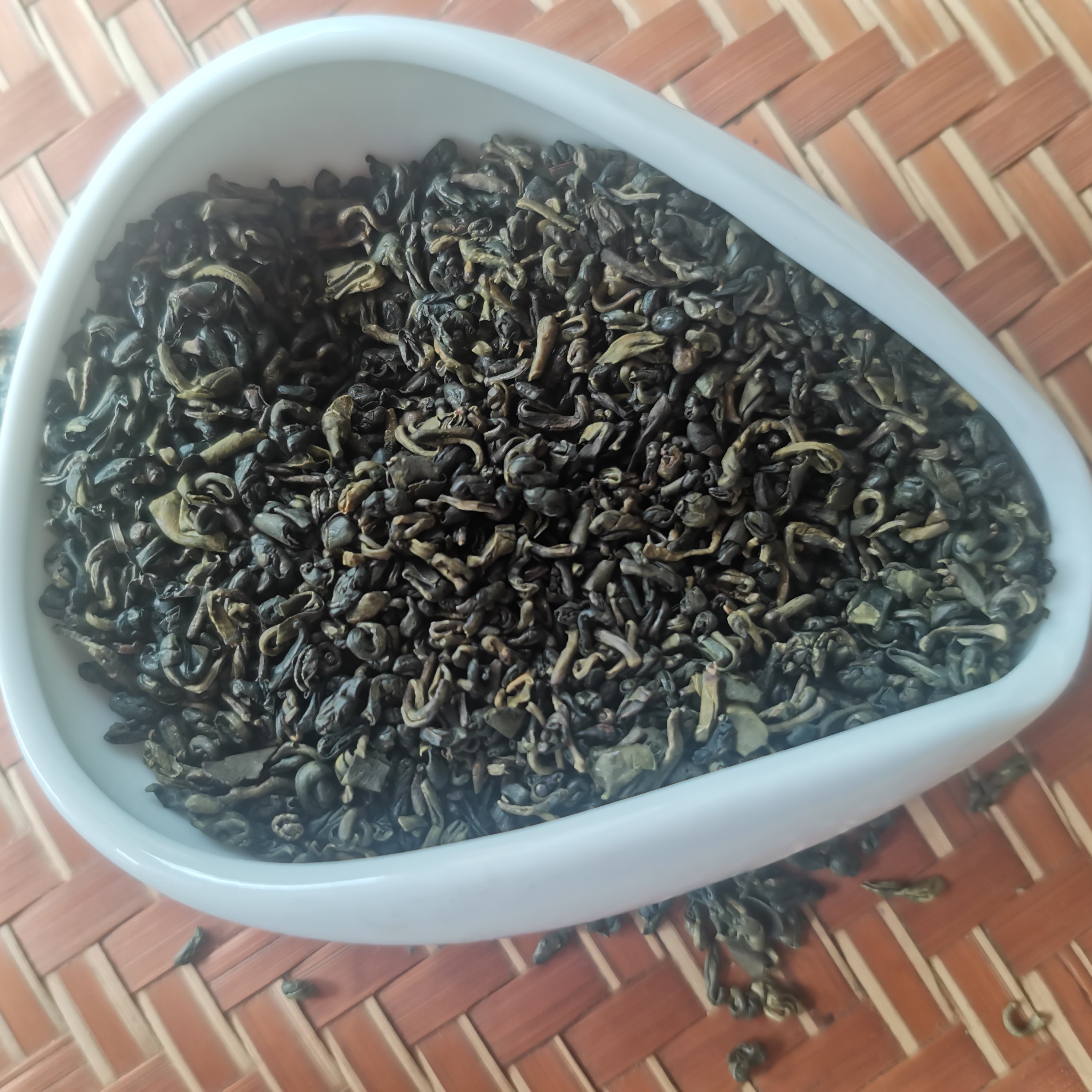 2025广西昭平石崖茶嫩芽碎500克散装包邮新茶