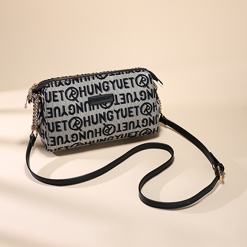 2025新款女士包包百搭时尚印花单肩斜挎包帆布包高端上档次女包