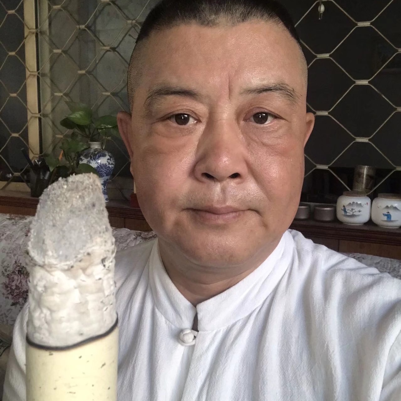 手工粗艾条5根，直径4厘米，买5根送2根，买10根送5根！