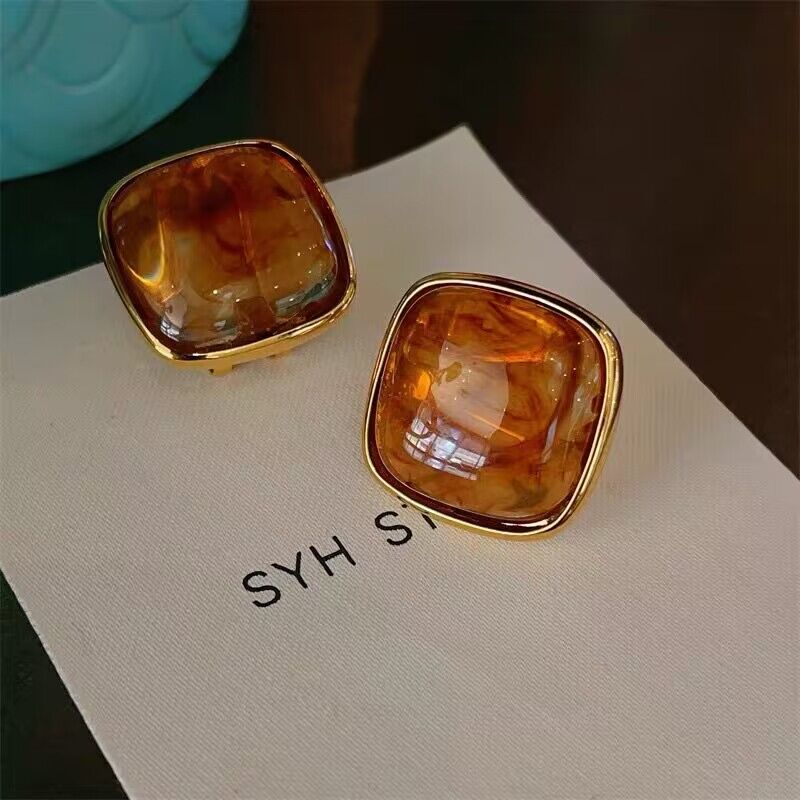 铜合金树脂耳饰 欧美轻奢小众耳钉显白法式百搭几何方形耳环女ins