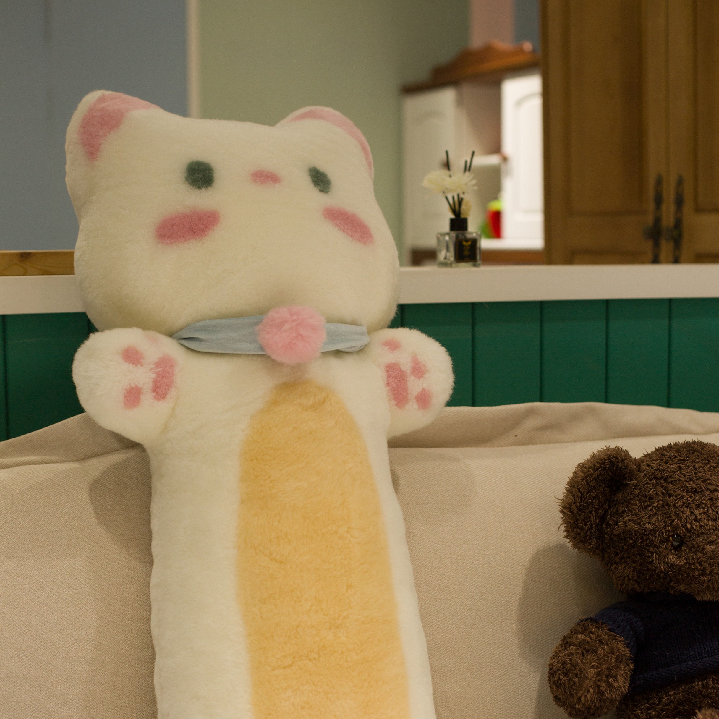 长条猫猫摆件卧室客厅饰品可爱动物装饰送礼猫咪安睡公仔毛绒两用