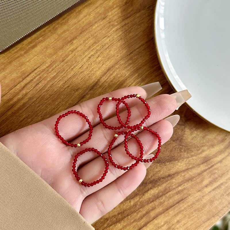 铜合金仿水晶戒指 小众设计红色珠珠极细串珠戒指女个性素圈指环