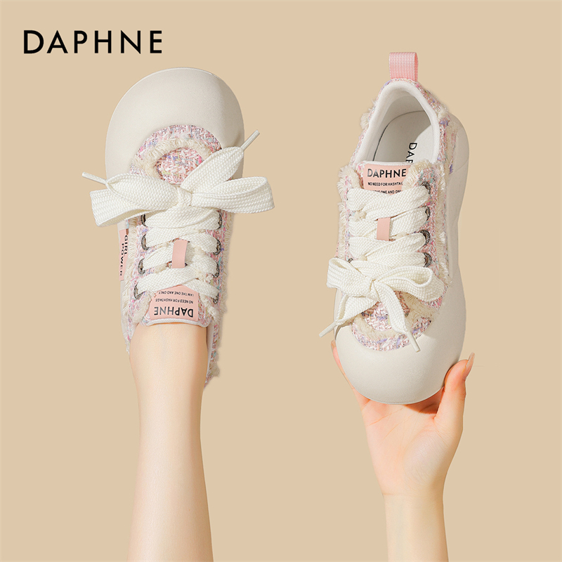 达芙妮甜美小香风休闲鞋女厚底面包鞋2025春季爆款阔腿裤专用板鞋