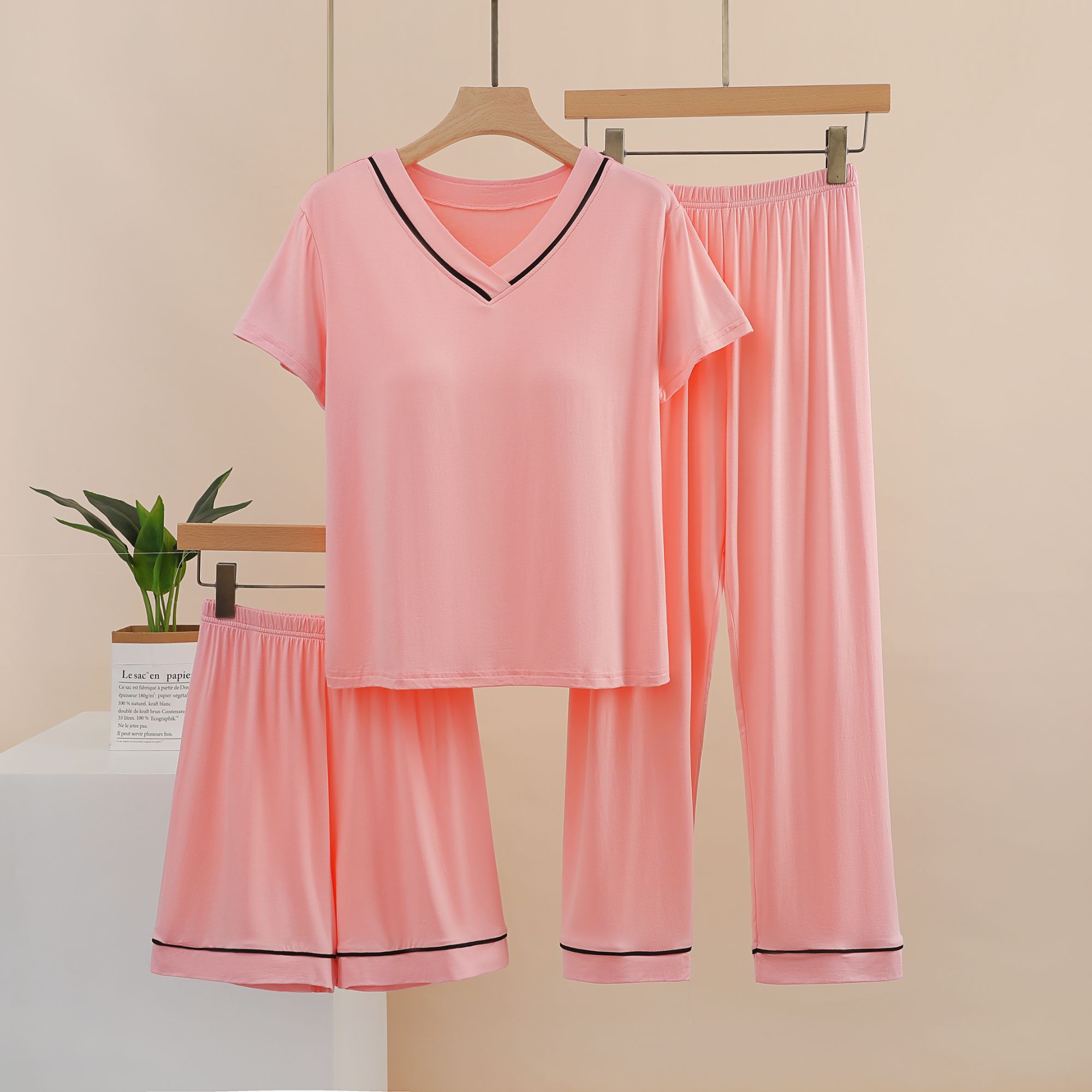 带胸垫莫代尔睡衣女春秋季长袖长裤宽松夏天可外穿网红家居服套装