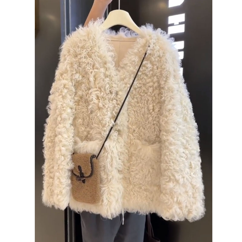 2025秋冬新款韩系极简风时尚气质保暖毛茸茸外套宽松显瘦长袖开衫