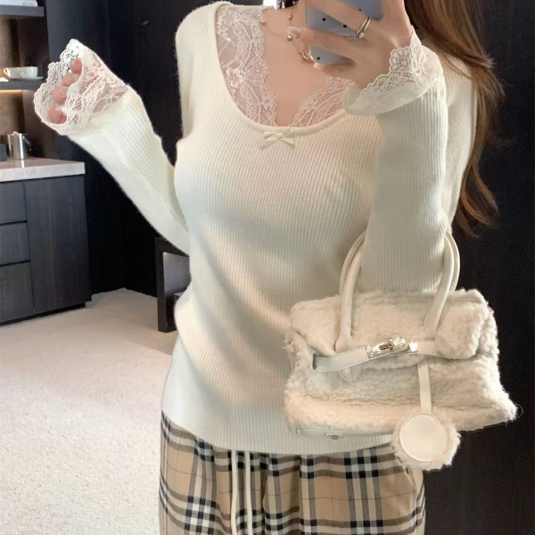 纯欲风蕾丝拼接针织衫女春秋新款修身显瘦性感打底毛衣上衣F6-48