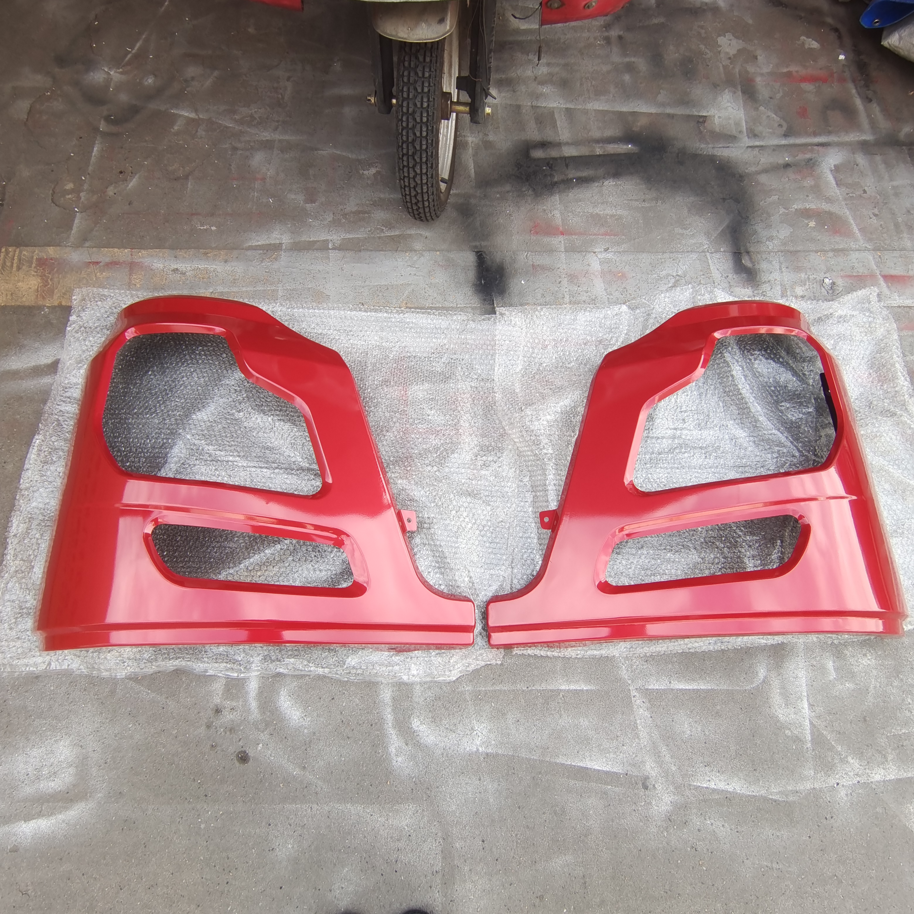 原装东风天龙灯框启航天龙VL轻盈版前保险杠大灯罩驾驶室包角铁框