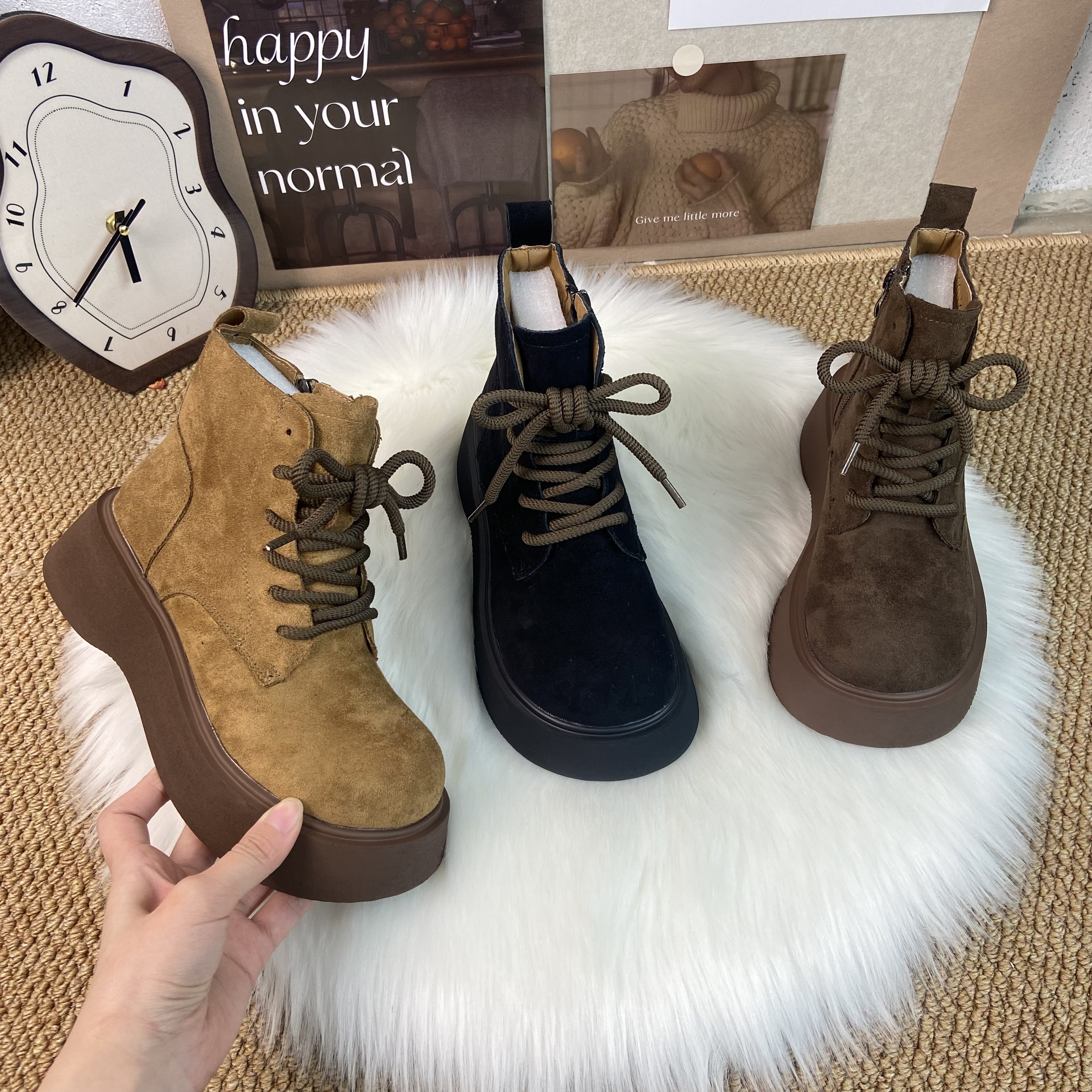 翻毛款马丁靴女2025秋季新款英伦风时尚百搭网红爆款厚底显瘦短靴