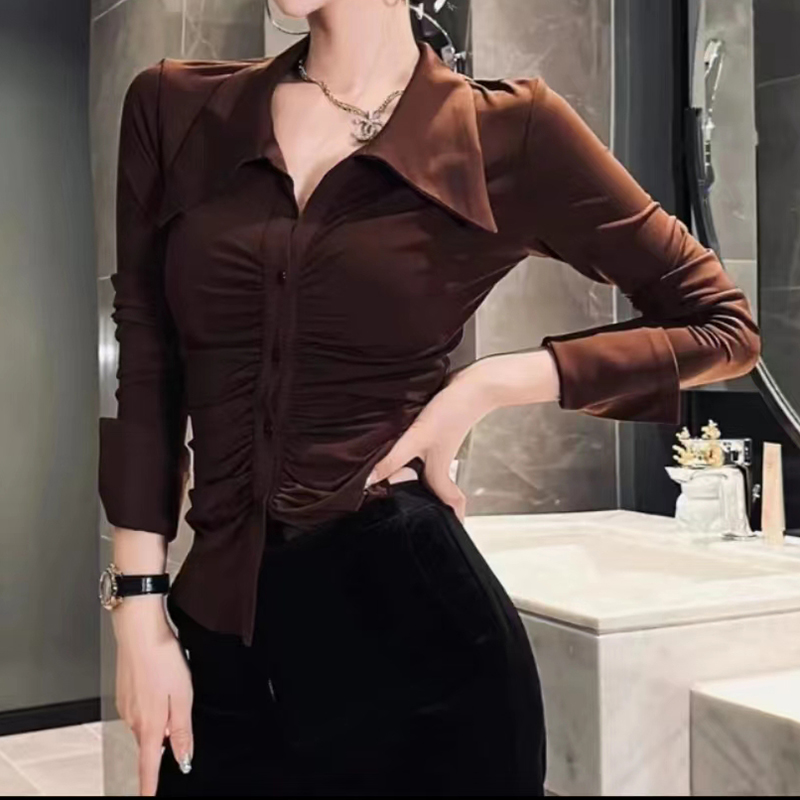 2025秋季新款打底衫修身衬衫洋气女士上衣时尚百搭显瘦网红设计感