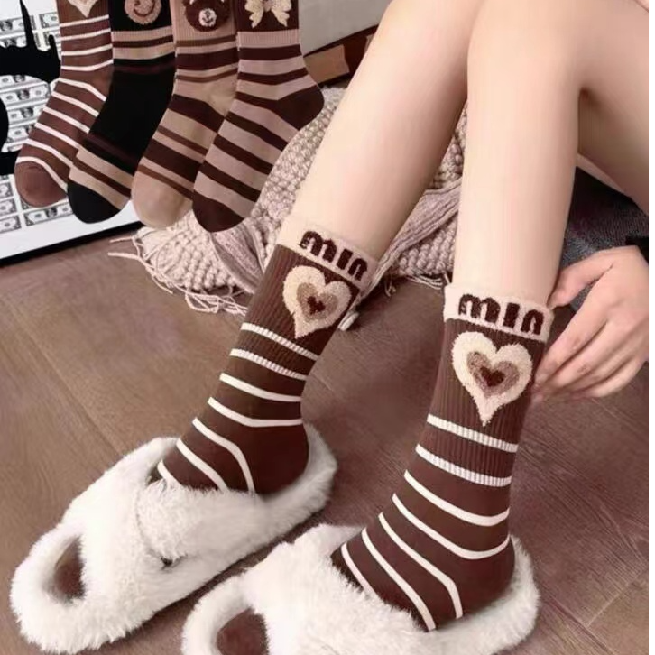 【到手10双】袜子女秋冬款长筒加厚网红爆款高腰甜美可爱字母袜保暖