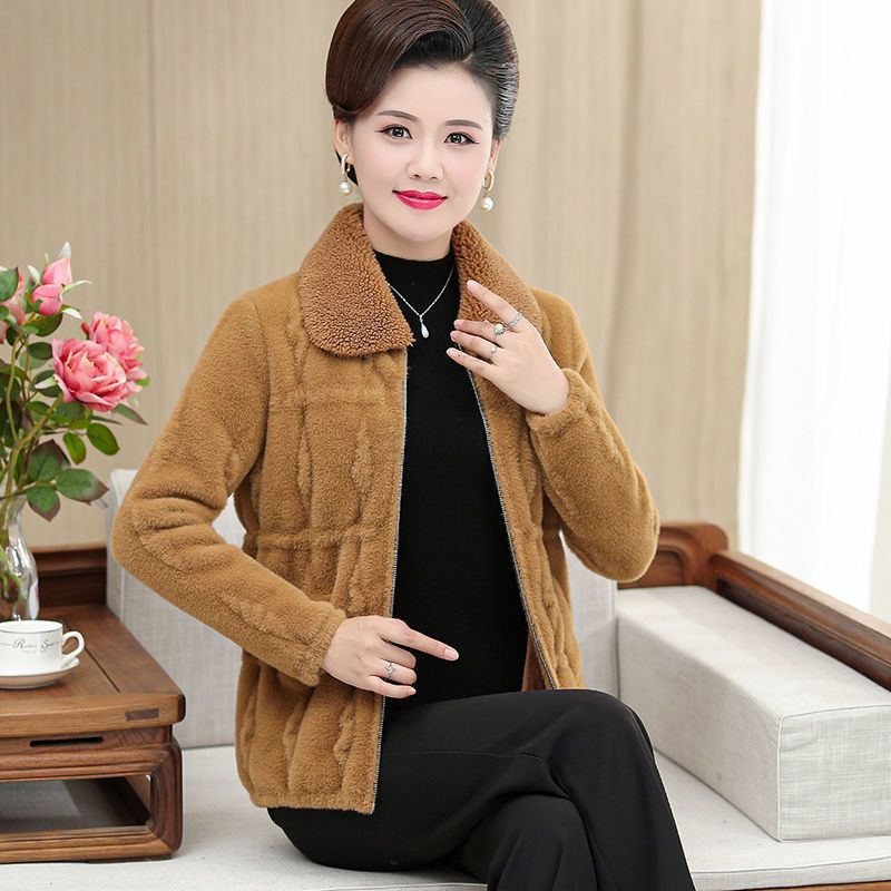 妈妈秋冬新款仿水貂绒加厚外套中老年女洋气带领开衫短款纯色上衣