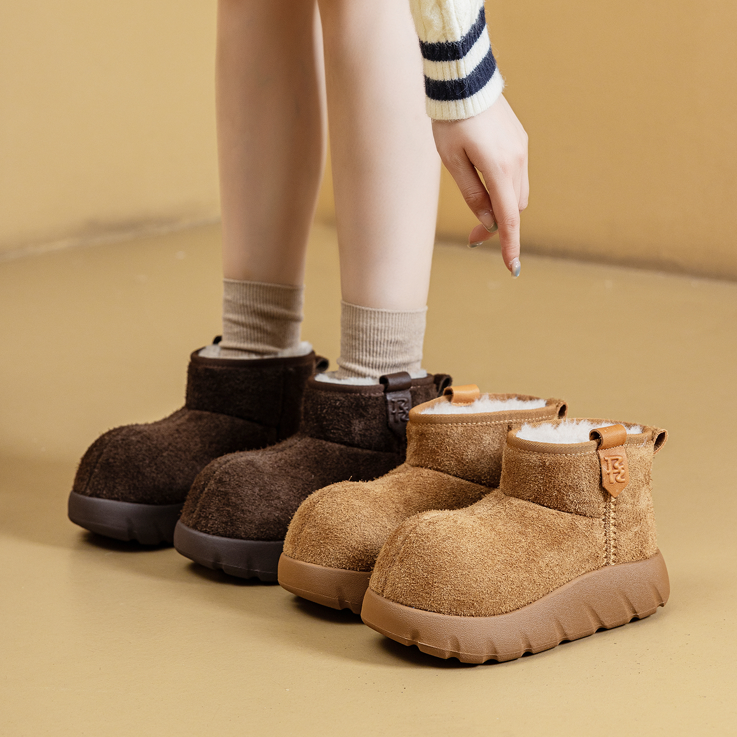 头层牛皮加厚雪地靴女低帮2025冬季新款时尚厚底防滑棉鞋加绒短靴