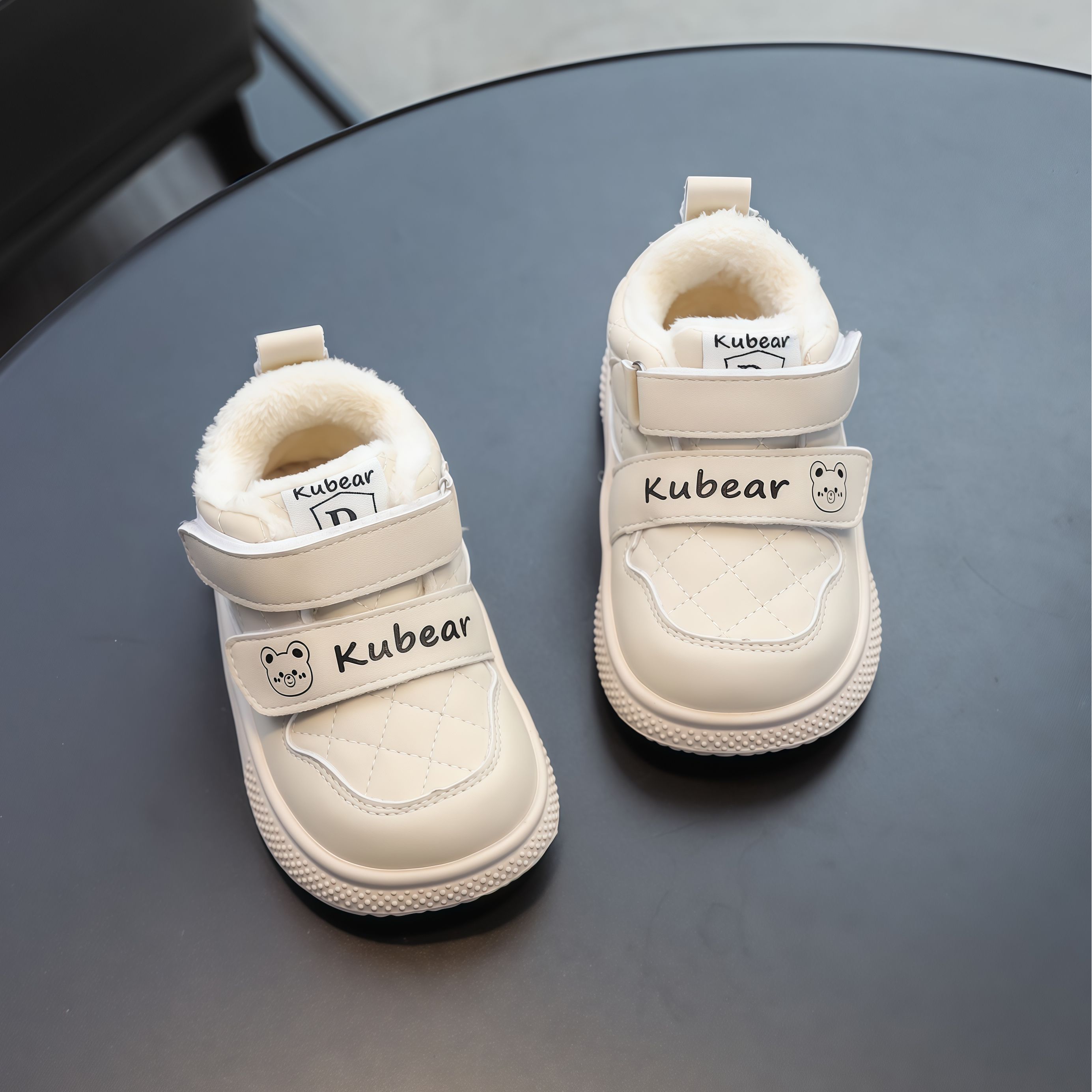 范哲萨秋冬季男宝宝鞋1一3岁婴儿学步鞋子软底女小童婴幼儿加