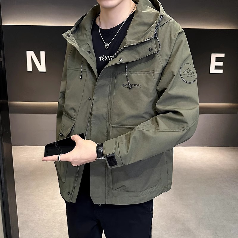 高级感美式工装夹克男士春秋外套2025新款连帽印花百搭上衣服潮牌