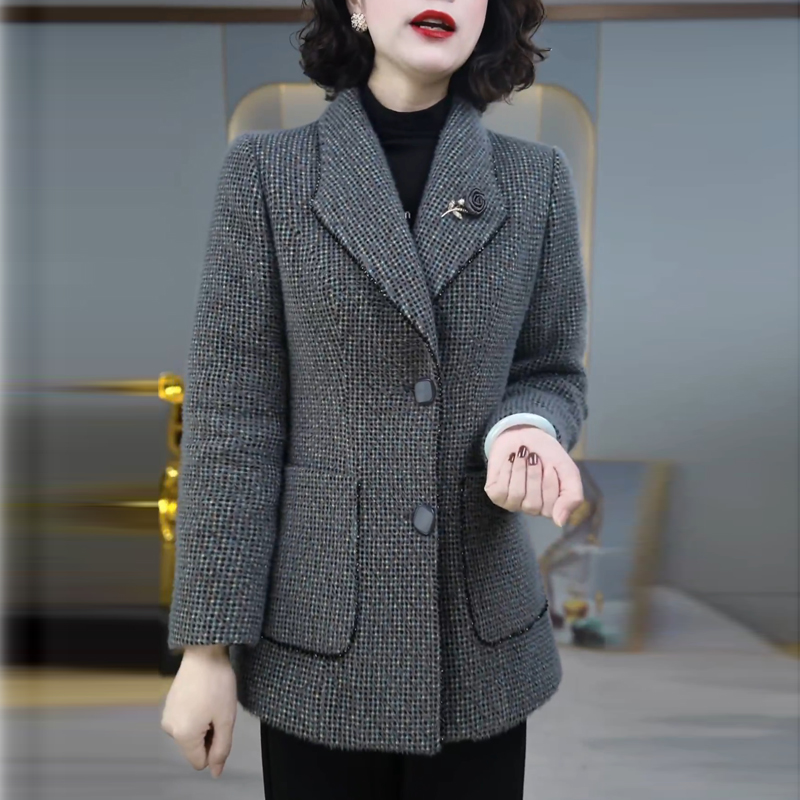 夹棉加厚贵妃绒上衣2025冬季新款气质妈妈装显瘦保暖西装毛呢外套