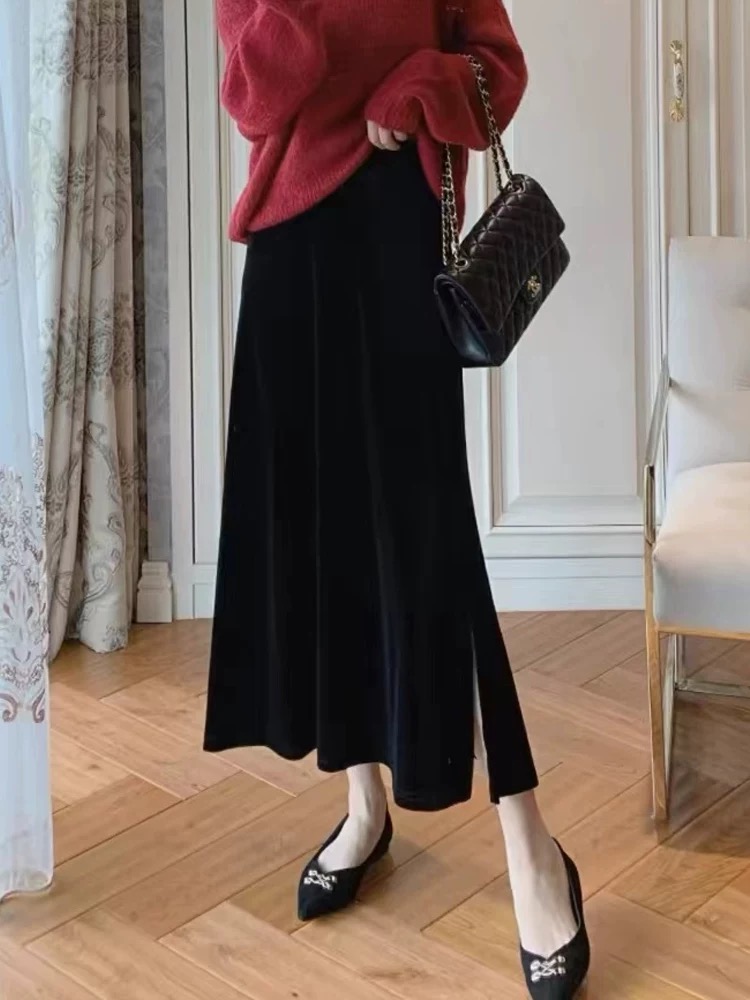 2025早秋丝绒半身裙女新款黑色复古高腰显瘦垂感中长款a字裙