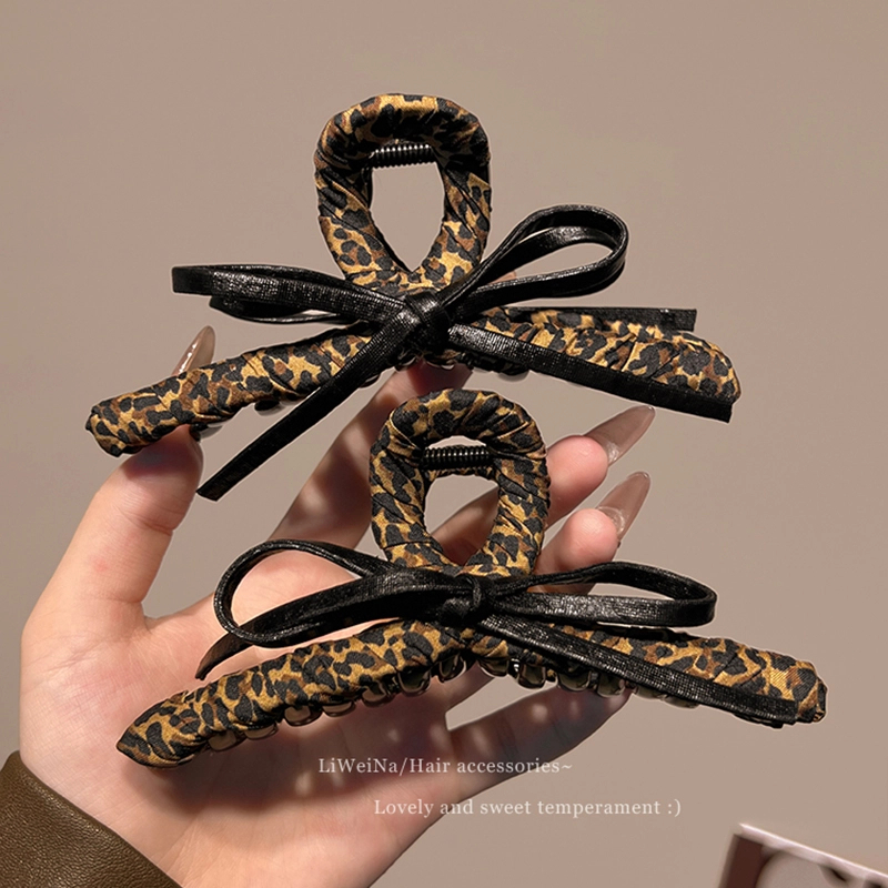 高级感豹纹蝴蝶结发夹气质发卡后脑勺盘发抓夹大号鲨鱼夹子头饰冬