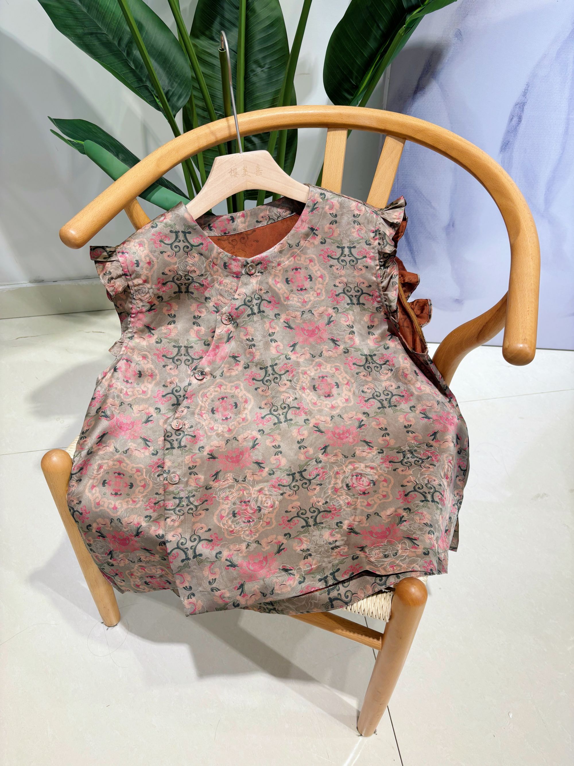 DY2825樱美嘉100桑蚕丝香云纱女装新款新中式斜襟减龄时尚灰粉