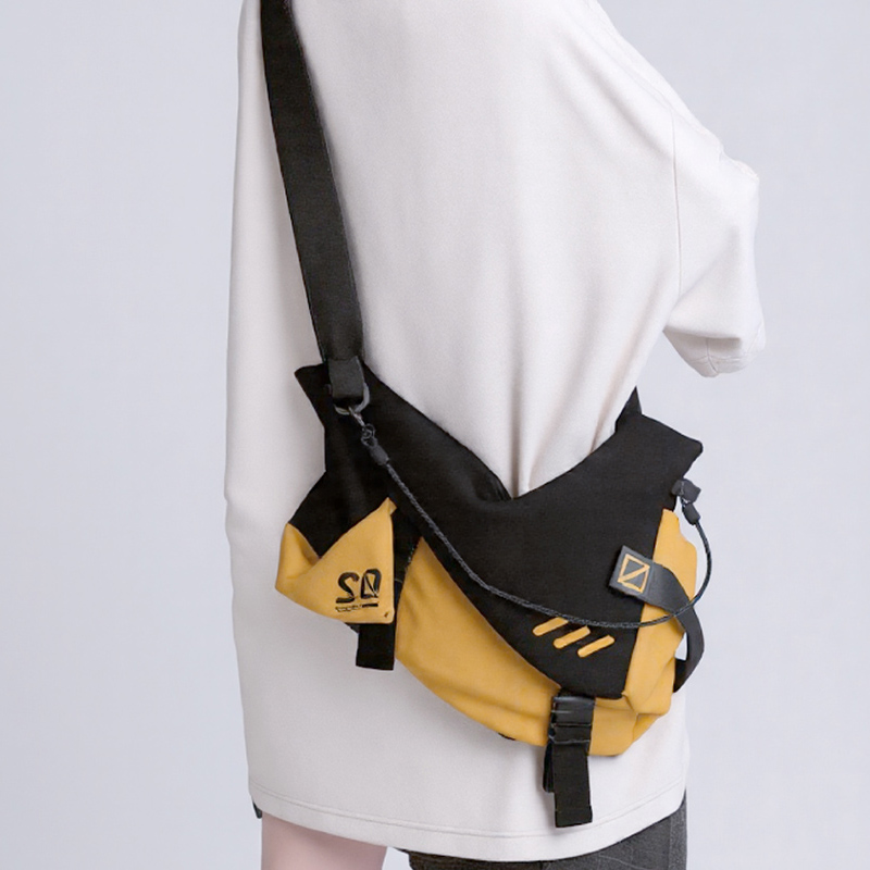 YONAIGA+原创大容量潮牌ins机能风男工装百搭尼龙单肩斜挎包包女
