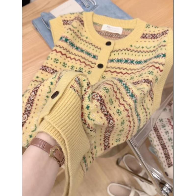 七言家！鹅黄提花背心绵羊毛马甲开衫6675 @