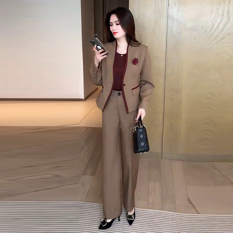小香风时尚职业套装女春秋新款洋气减龄外套高腰阔腿裤显瘦两件套