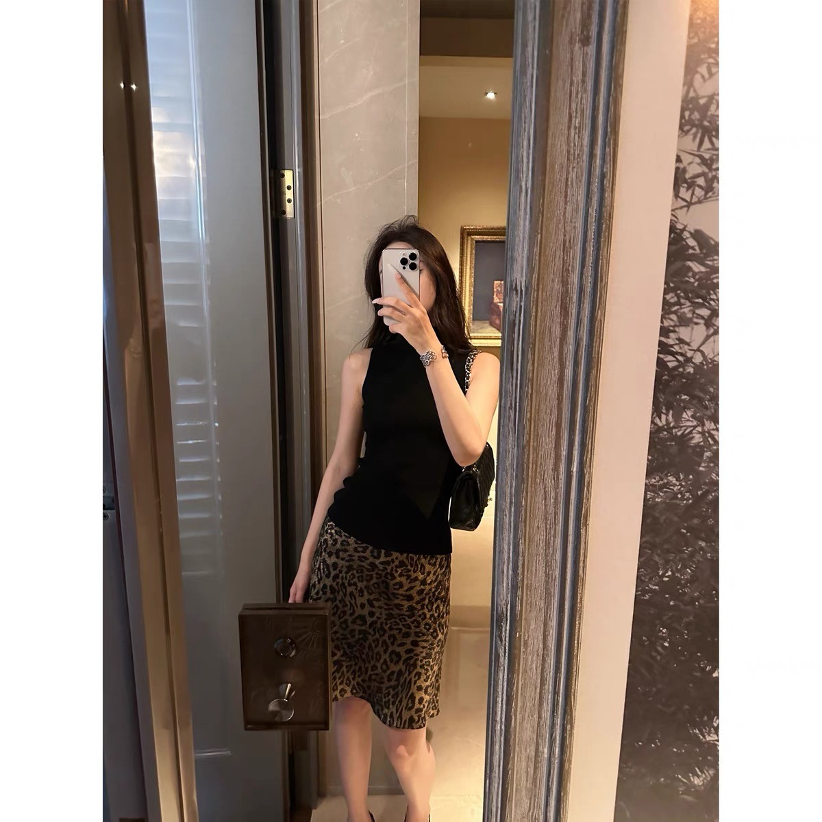 烫金豹纹半身裙套装女款夏装辣妹A字高腰短裙半高领无袖T恤两件套