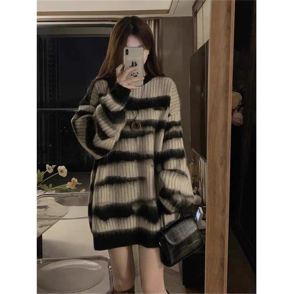 日系复古斑马纹针织毛衣女加厚冬季外搭宽松慵懒风设计感套头上衣