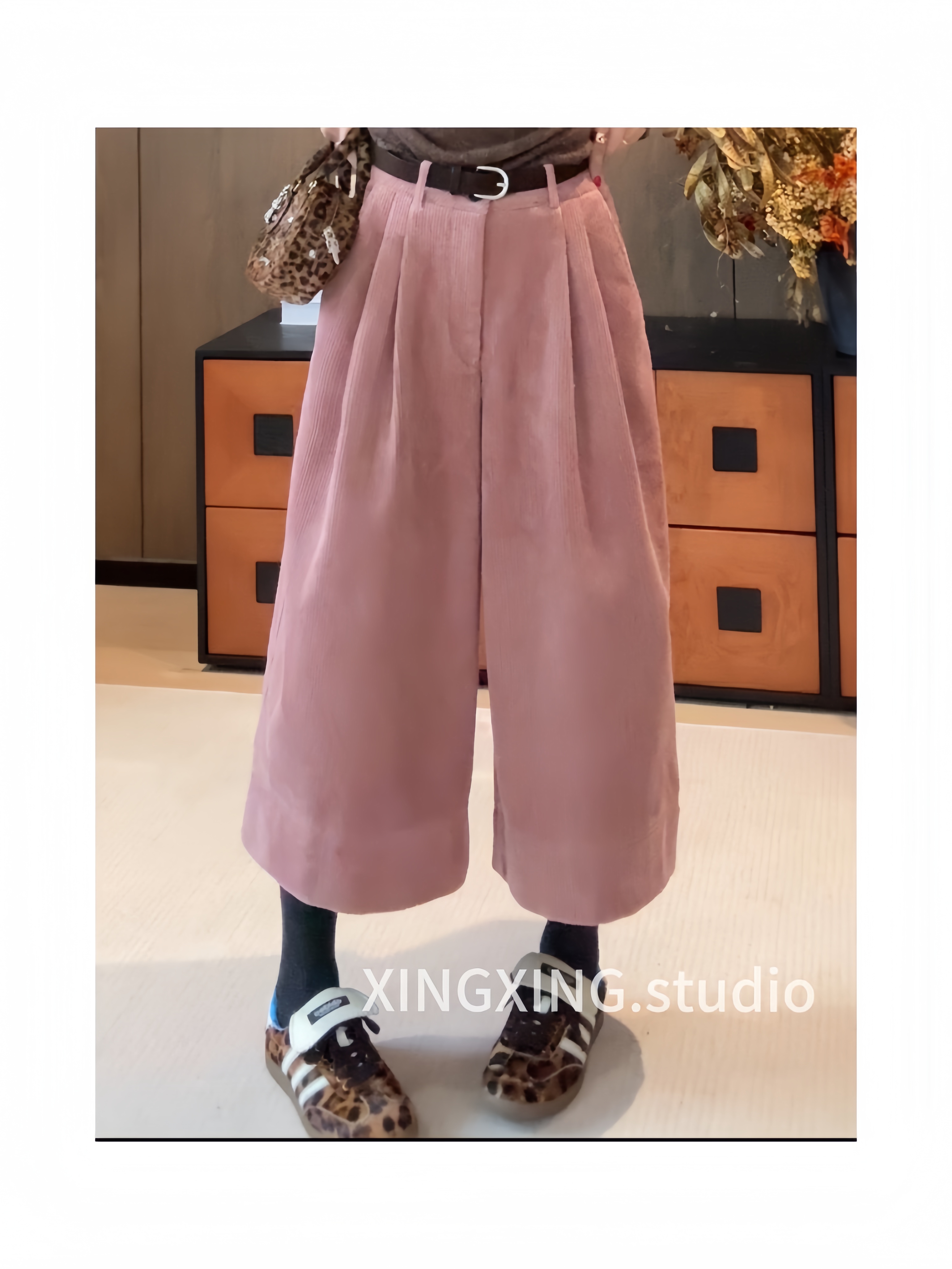 X.x.韩系高腰A字八分灯芯绒休闲裤冬季时尚显瘦百搭阔腿裤305881