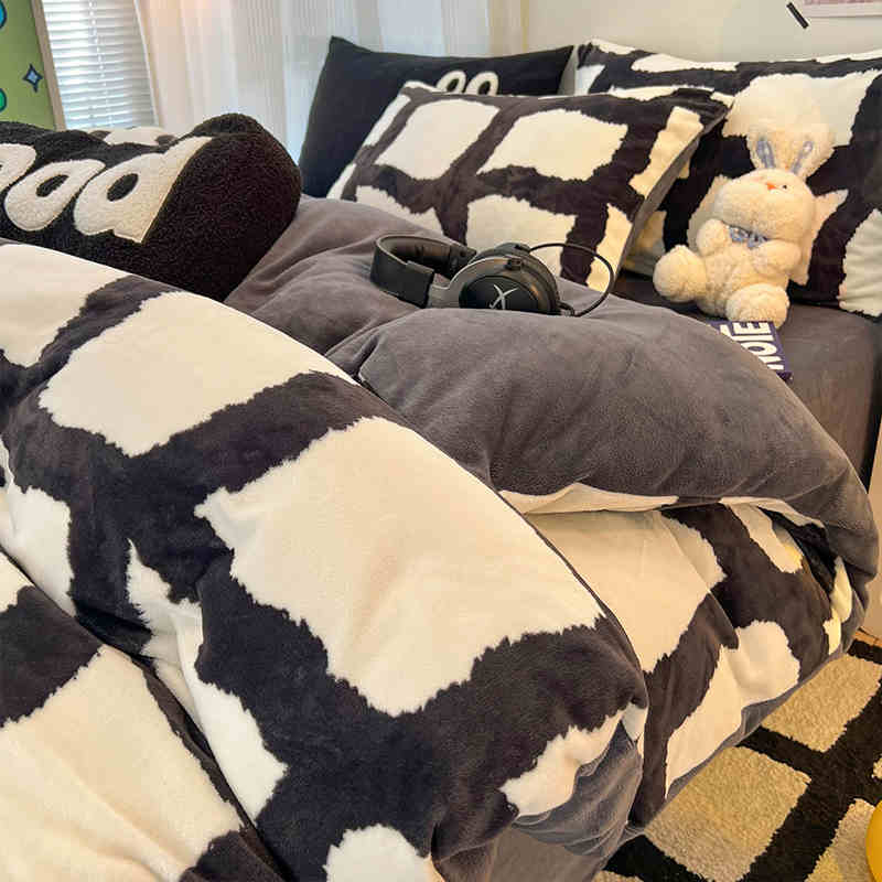 简约牛奶绒四件套加厚被套珊瑚绒床单床笠款学生宿舍床上用品床品