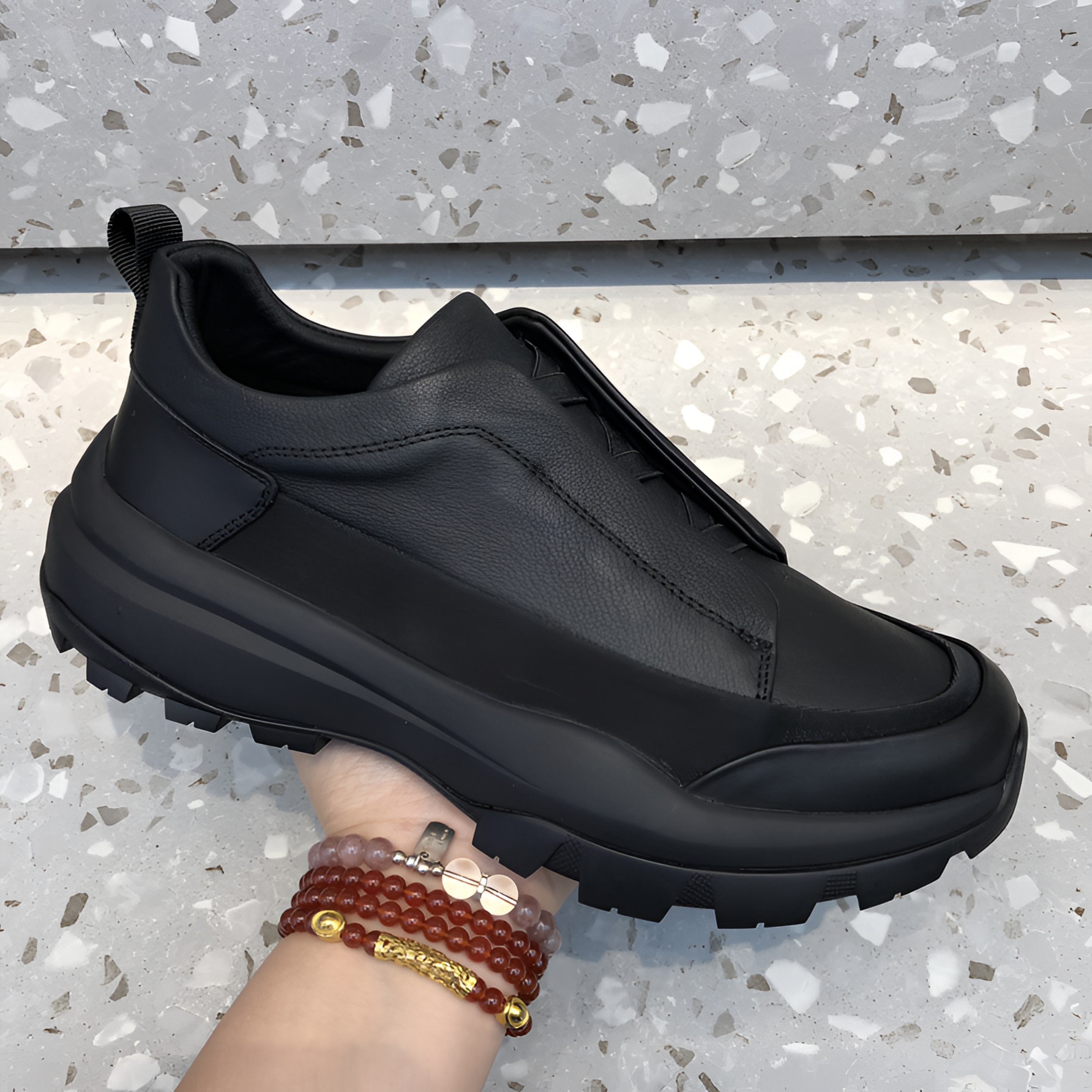 男鞋广州秋季新款厚底一脚蹬休闲皮鞋真皮透气舒适防滑运动休闲鞋