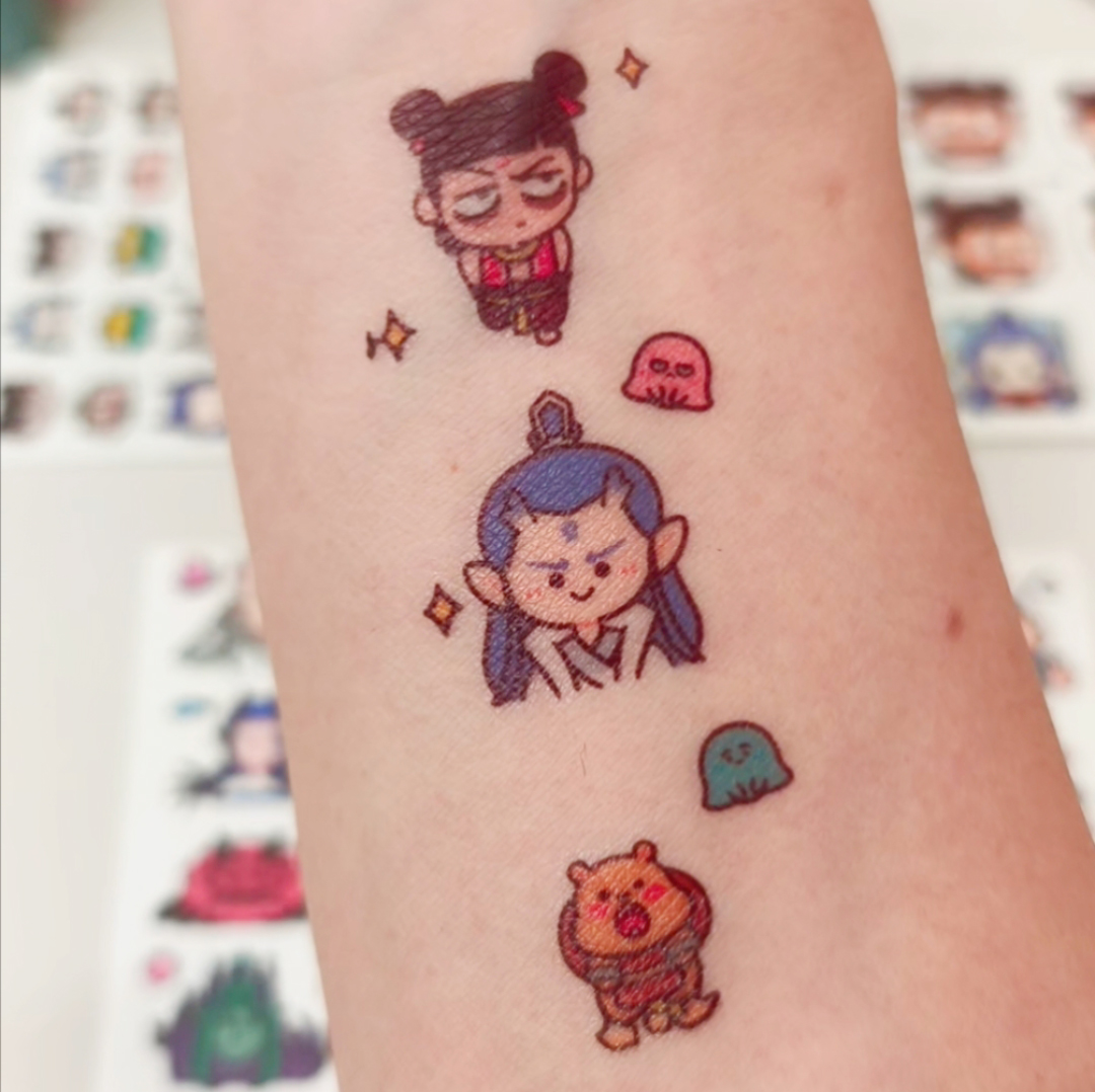 可爱哪吒卡通动漫儿童纹身贴纸男女孩安全无毒彩色持久防水贴画