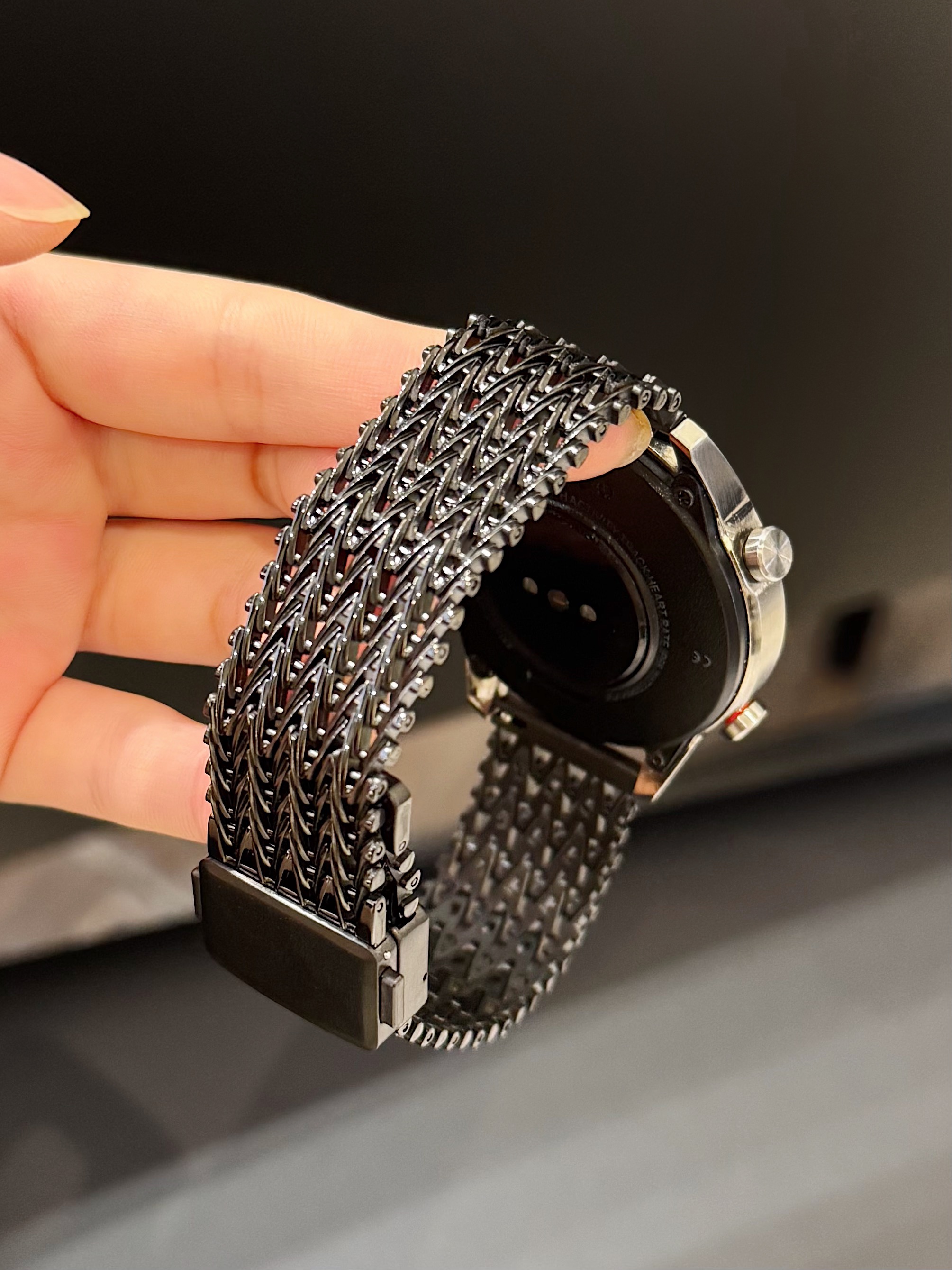 磁吸卡扣适用华为GT5pro手表表带GT4透气金属watch3钢带GT2磁吸