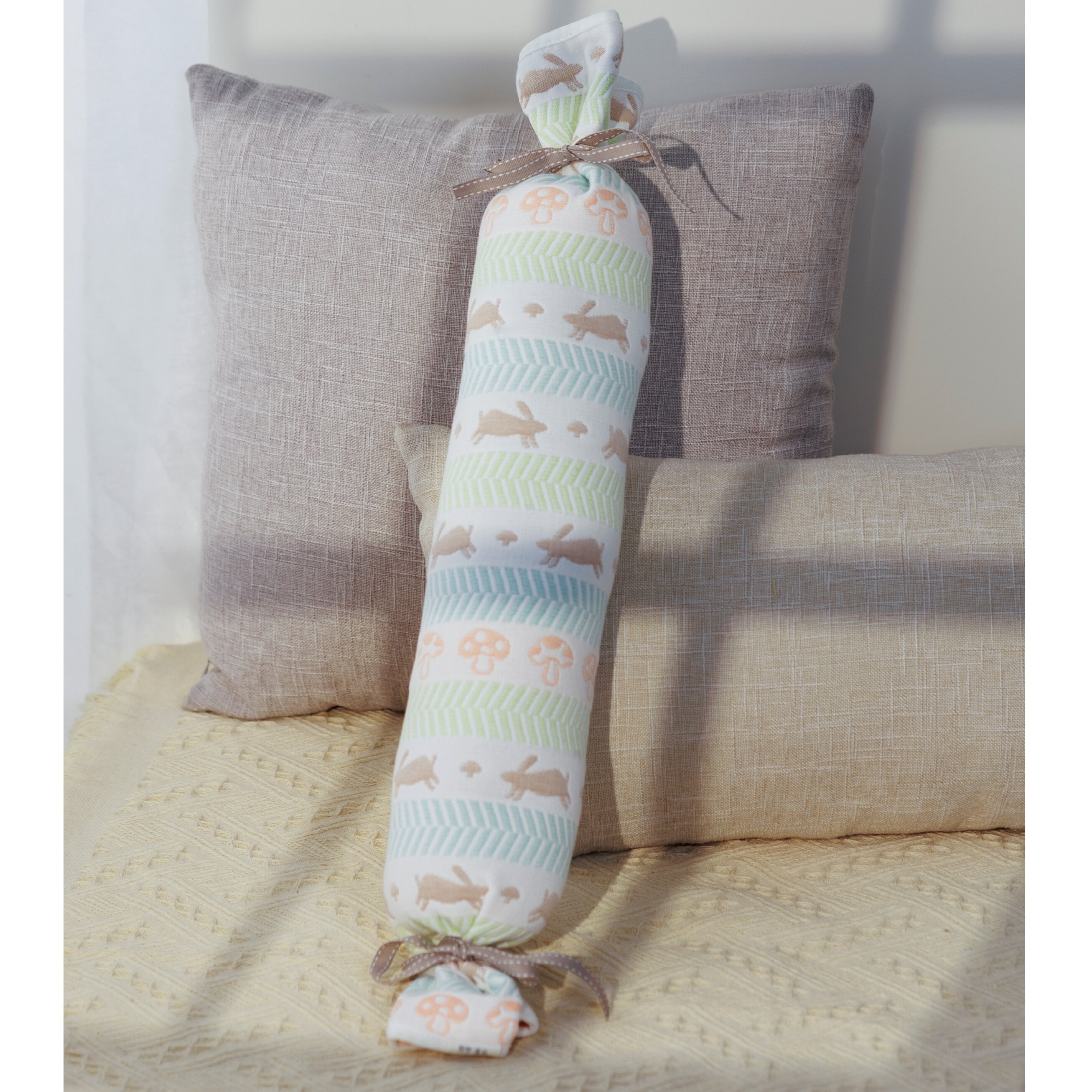 雅赞【纱布糖果枕】待产包必备防呛奶侧睡神器新生儿多功能安抚枕