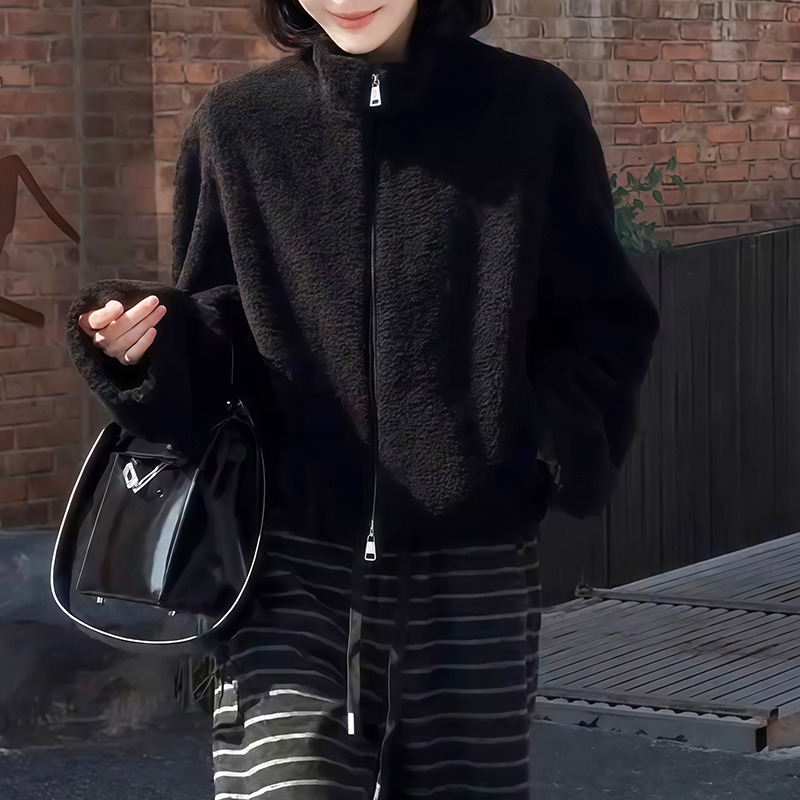 高领秋冬保暖针织开衫2025年新款个性潮流百搭女装休闲风慵懒上衣